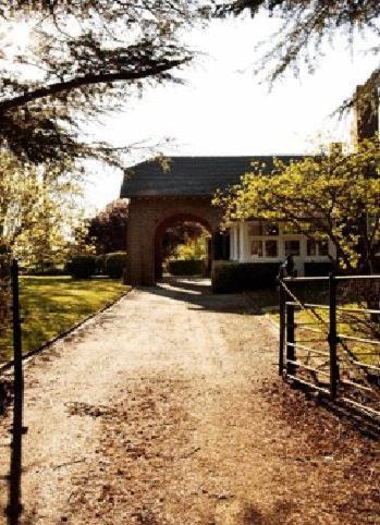 Petersons Armidale Winery And Guesthouse Eksteriør bilde