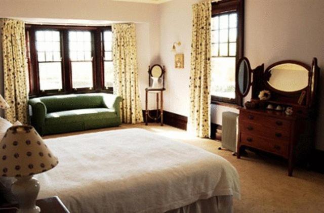 Petersons Armidale Winery And Guesthouse Eksteriør bilde